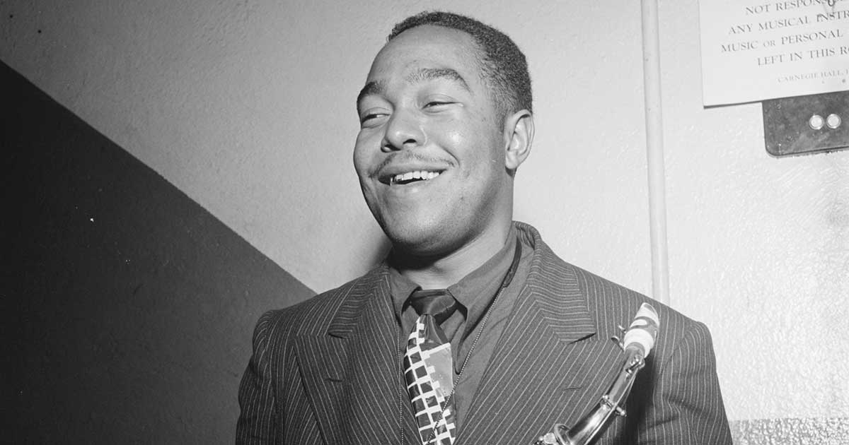 永遠の生命体」、チャーリー・パーカーに乾杯！ | Everything Jazz