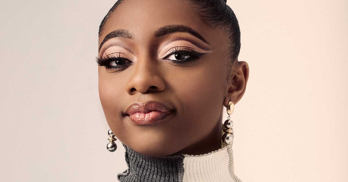 EJ-Feature-Japan_Samara-Joy-